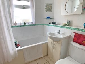 Ground Floor Bathroom- click for photo gallery
